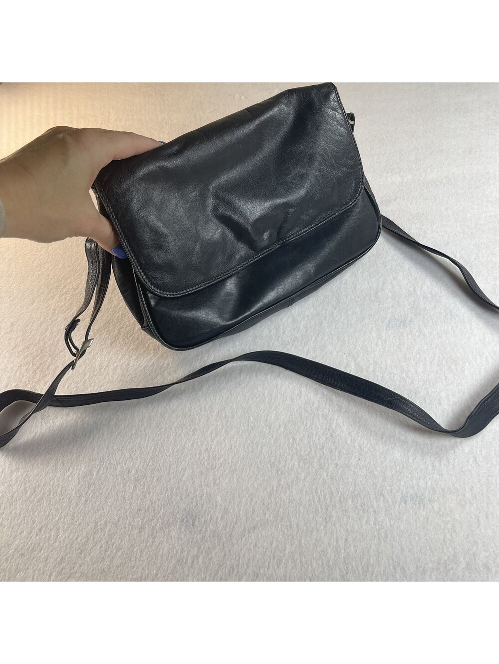 Tula Black Leather Shoulder Crossbody Clutch Bag Purse Buttery soft Pockets